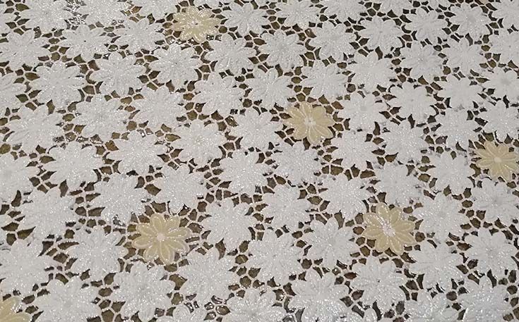 Клеенка ажурная "Лейс" 062С (беж.цветы) (1,32х22м)