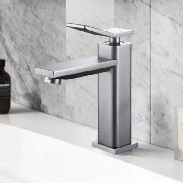 Смеситель для раковины монокомандный  серый графит  Potato Эверест B10-15TL