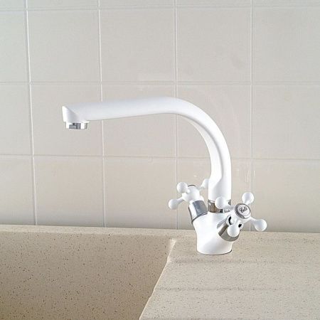 Смеситель для кухни двухручковый  белый  Potato Эверест B69-657