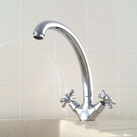 Смеситель для кухни двухручковый  хром  Potato Эверест B42-301