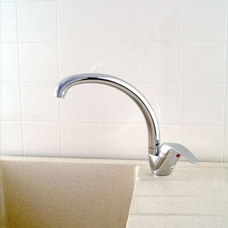 Смеситель для кухни монокомандный  хром  Potato Эверест B59-022