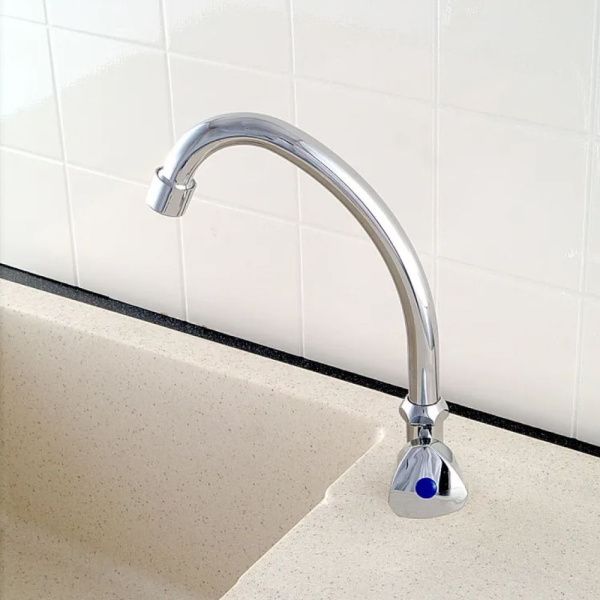 Кран водоразборный одноручковый на холодную воду хром  Potato Эверест B41-334